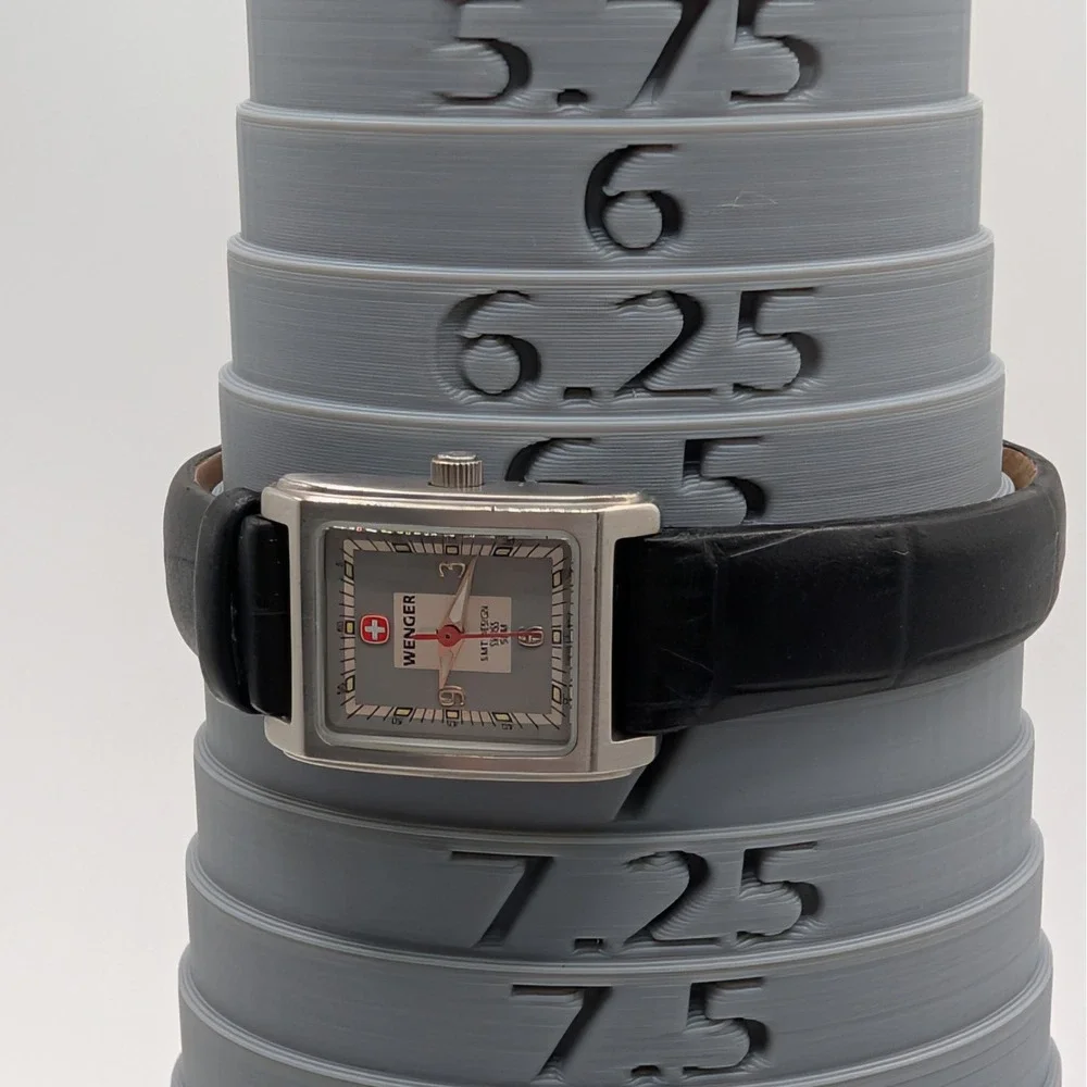 Wenger SMT Design Watch Women 6.5 Black Grey Swiss Made‎ Rectangular 092.0940